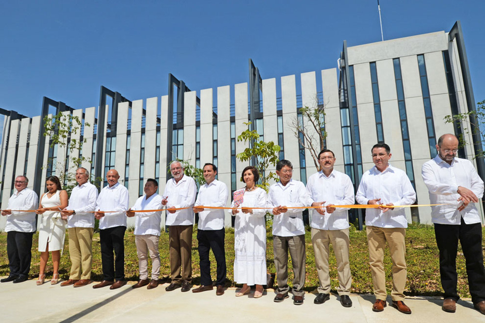 Inaugura la UNAM la ENES Mérida